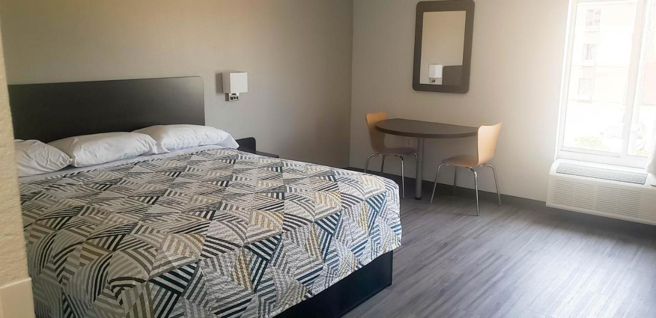 Motel 6 Mobile, Al - Airport Blvd מראה חיצוני תמונה
